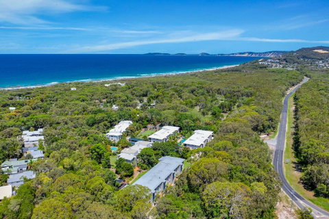 Baden 65 - Rainbow Shores, Overlooking Lap Pool, Ground Floor, Air Conditioning - Tourism Guide 3
