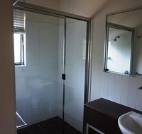 Baden 80 - Rainbow Shores Air conditioned Unit Top Floor Walk To Beach - Travel Search