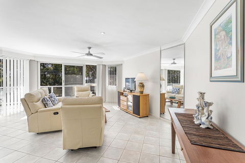 Bagnall Beach Apartments Unit 5-153 Government Rd - Cruises Travel 1