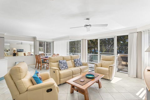 Bagnall Beach Apartments Unit 5-153 Government Rd - Cruises Travel 0