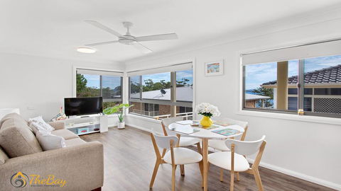 Bagnall Cottage On Government Road - Cruises Travel 1