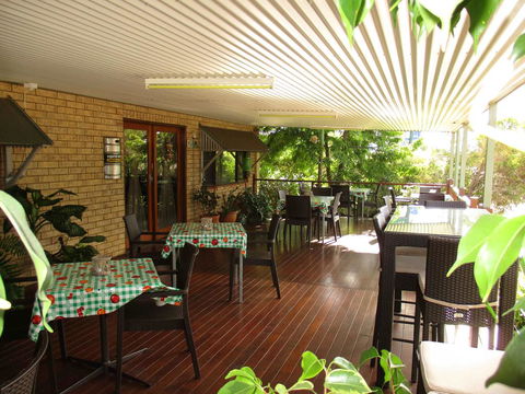 Barcaldine Country Motor Inn - Travel Search 0