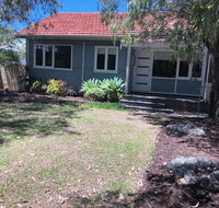 Barefoot Beach Cottage - Busselton - Travel Agents