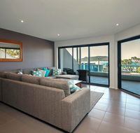 Barefoot Bliss  Fingal Bay - Cruises Travel