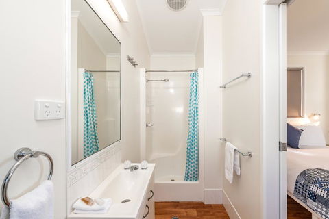 Bargara Beach Caravan Park - Travel Agents 1