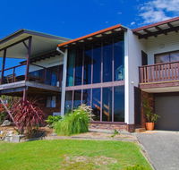 Barrels Beach House 28 Dulconghi Street - Travel Search