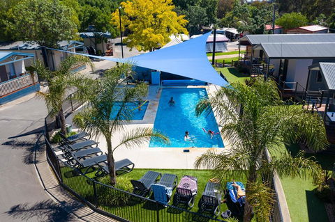 Barwon River Holiday Park - Cruises Travel 0