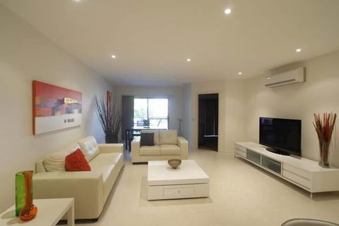 Batemans Bay Apartment - Tourism Guide 0