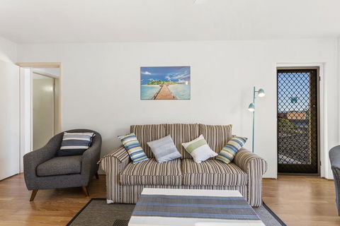 Bay Blue @ Nelson Bay- Just 3 Minutes Walk To Flypoint Beach And 10 Minutes Walk To Little Beach - Cruises Travel 3
