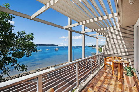 Bay Breeze Boutique Accommodation - Tourism Guide 1