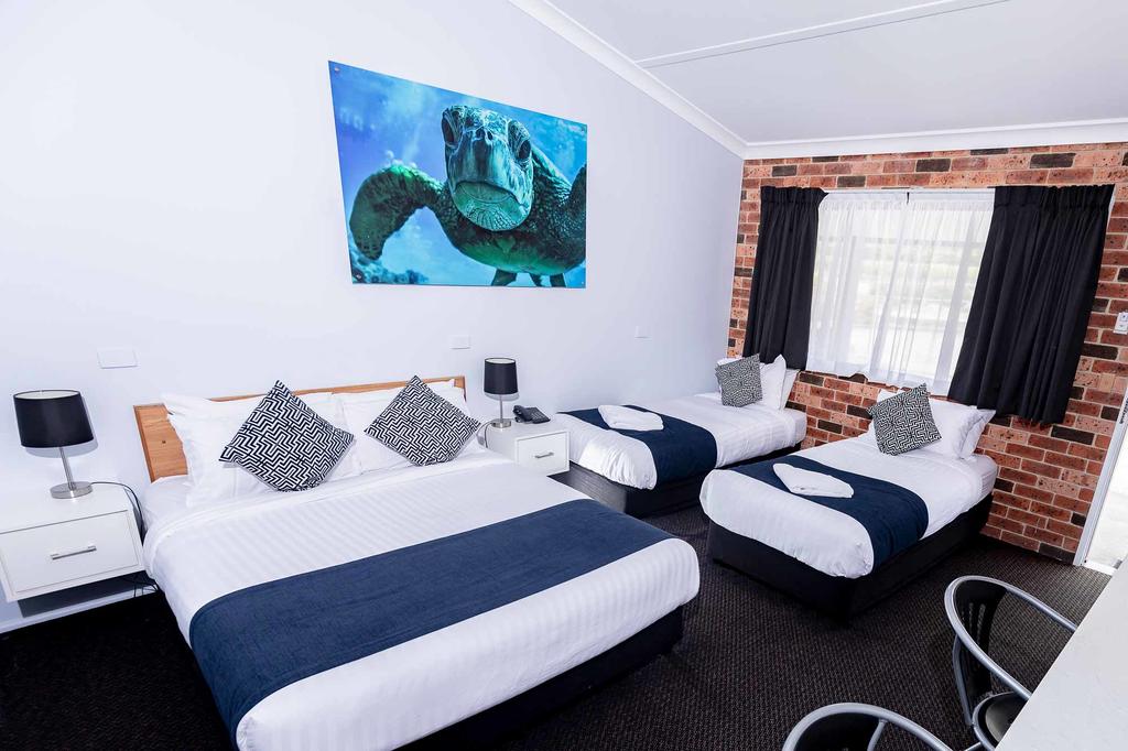 Bonnells Bay NSW Cruises Travel