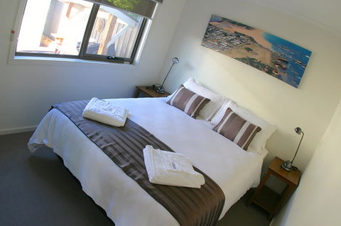 Bay Of Islands Apartments - Travel Agents 2