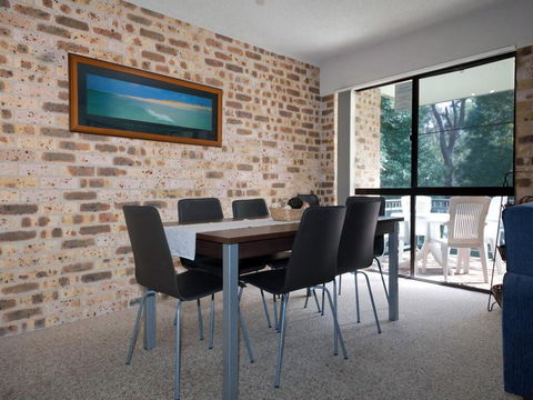 Bay Parklands, Unit 44/2 Gowrie Avenue - Cruises Travel 2