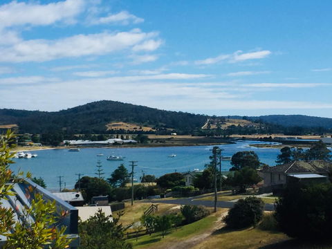 Bays Rest - Travel Search 1