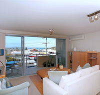 Bayview Apartments Unit 7/42 Stockton Street - Cruises Travel