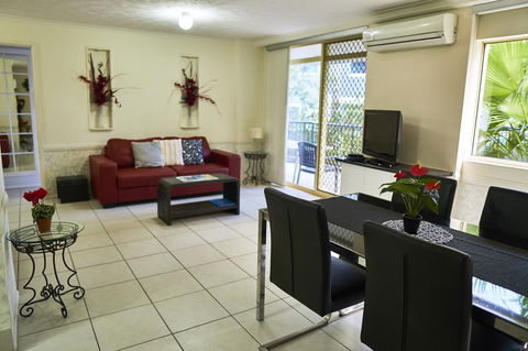 Bayview Beach Holiday Apartments - Travel Search 3