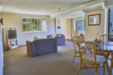 Bayview Beach Holiday Apartments - Travel Search 1
