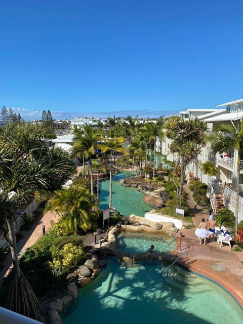 Resort Queen Studio At Alex Beach Resort - Cruises Travel 2