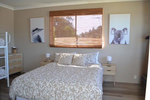 Rio Rita Ocean View Apartments - Travel Search 0