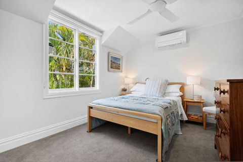 Reed Cottage - Travel Agents 3