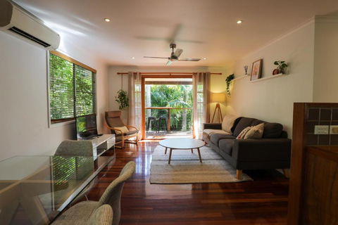 Regent Bower Cottage - Tourism Guide 0