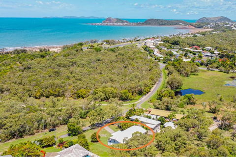 RELAX @48 CLOSE TO BEACH Sleeps 7 - Travel Search 0