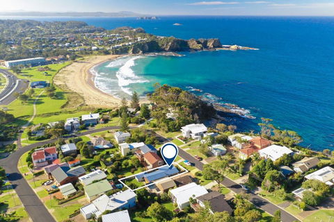 Relax And Reconnect At MaluaBay - Travel Search 0