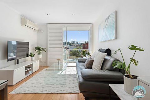 Relaxing Sunny North-Facing 2-Bed Apt In Vaucluse - Cruises Travel 0