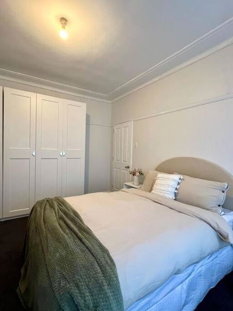 Renovated 3 Bedroom House - Tourism Guide 1