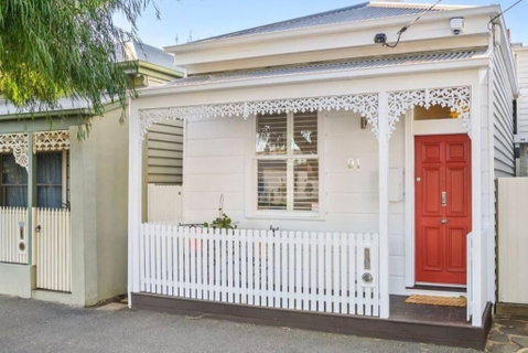 Renovated Brilliance In Bayside Albert Park - Tourism Guide 0