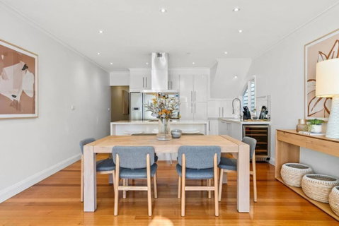 Renovated Brilliance In Bayside Albert Park - Tourism Guide 2