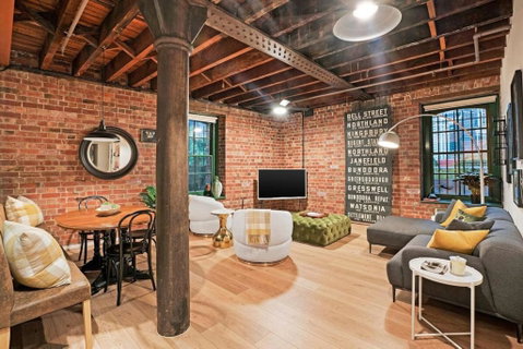 Retro Meets Industrial At Heritage Bond Store - Tourism Guide 0