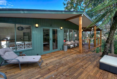 Ribbon Gum Lodge - Tourism Guide 2