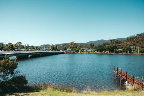 Rivers Edge Retreat - Travel Search 0