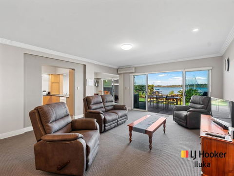 Riverview Apartments 1 3 Building 1 Unit 3 - Cruises Travel 1