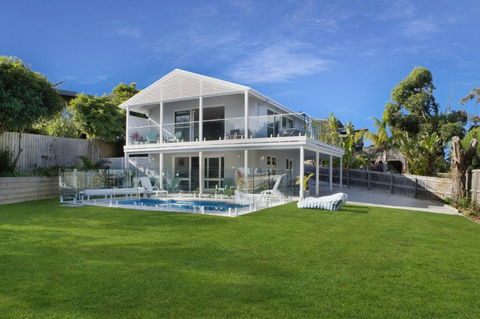 Riverview Retreat By Host On The Coast - Travel Agents 1