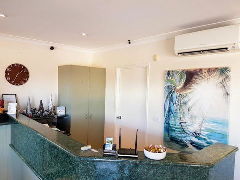 Rockhampton Palms Motor Inn - Travel Agents 3