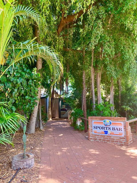 Roebuck Bay Hotel - Travel Agents 1