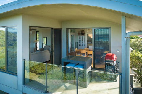 Rolling Waves 3 - Beach Access & Pet Friendly! - Travel Search 2