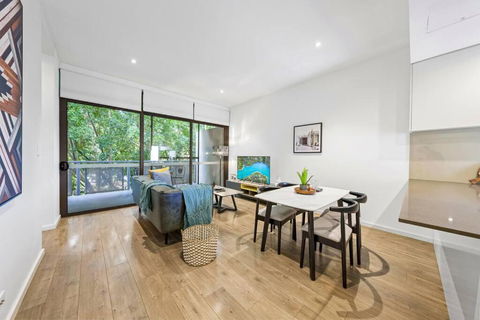 Rooftop 2 Bed Apt With Terrace At Newtown - Cruises Travel 1