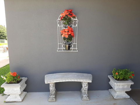 Room In Guest Room - Cozy Room With Separate Entrance And Ensuit Bathroom - Travel Search 3