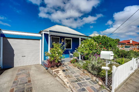 Rose Cottage 3B Hutchinson St Goolwa - Linen Included - Travel Search 3