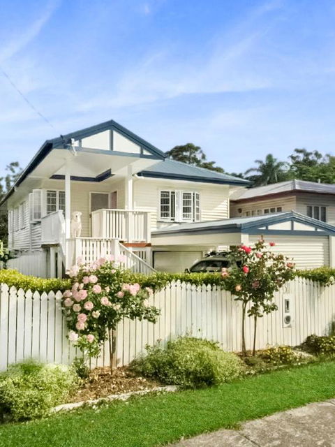 Rose Cottage - Cruises Travel 0