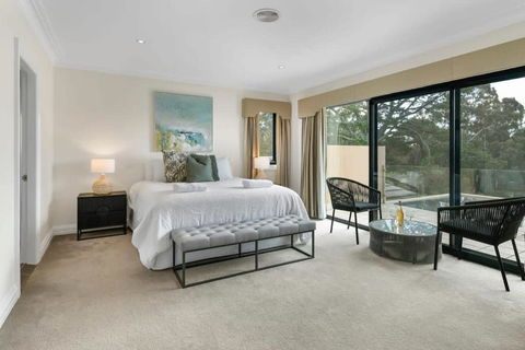 Roselawn Retreat - Pool, Incredible Views, Sleeps 8 - Tourism Guide 2
