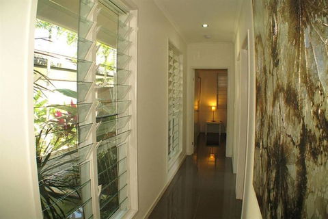 Roya On Mission - Beachfront - Wongaling - Family - Travel Search 1