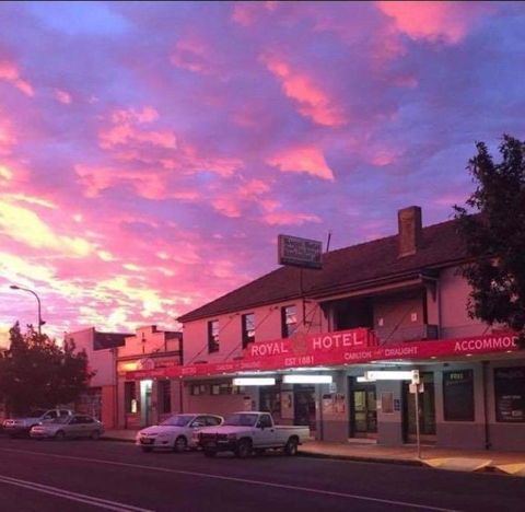 Royal Hotel Oberon - Cruises Travel 0