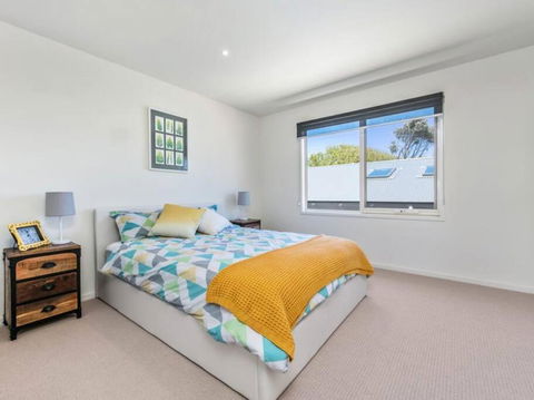 RYE/BLAIRGOWRIE FAMILY ENTERTAINER.. - Tourism Guide 1