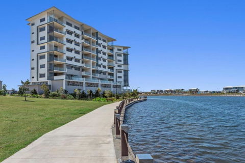 Salt At Oceanside - Travel Search 0