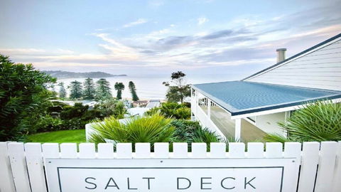 Salt Deck - The Upper Deck Accom Holiday - Travel Search 1