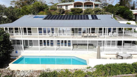 Salt Deck - The Upper Deck Accom Holiday - Travel Search 0